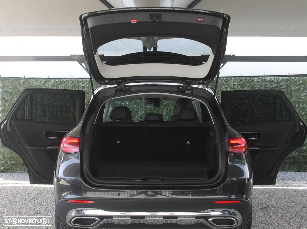 Mercedes-Benz GLC 300 e 4Matic 9G-TRONIC Edition Avantgarde - 59