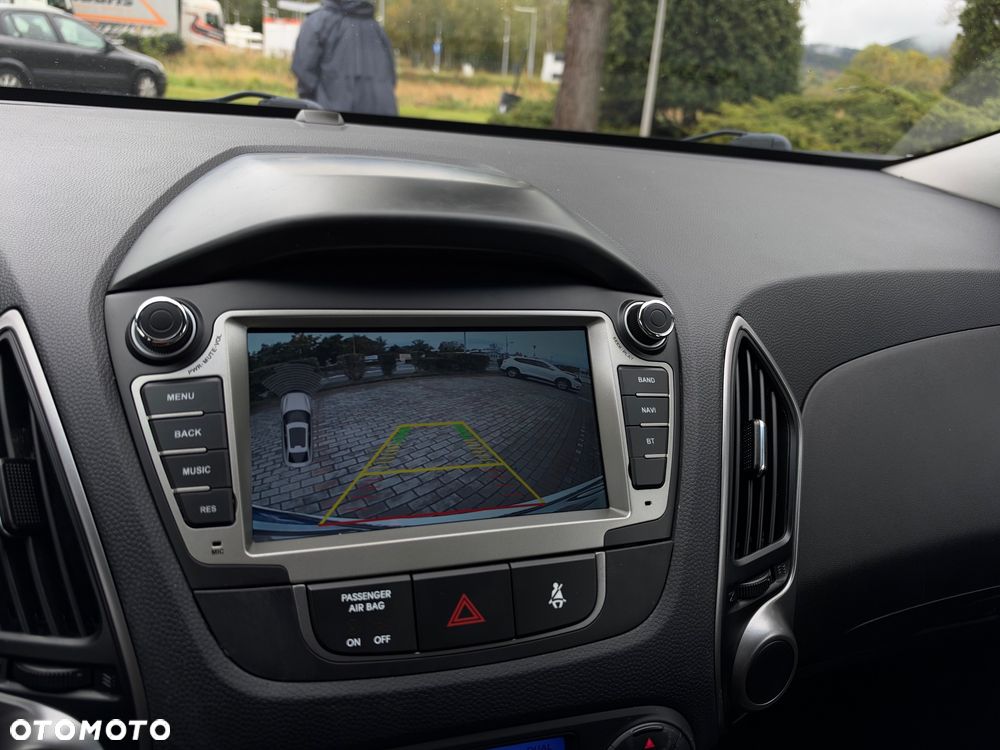 Hyundai ix35 1.6 2WD Fifa World Cup Edition - 7