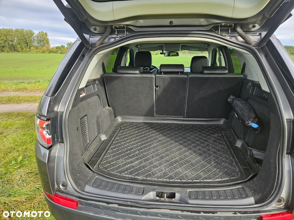 Land Rover Discovery Sport TD4 SE - 9