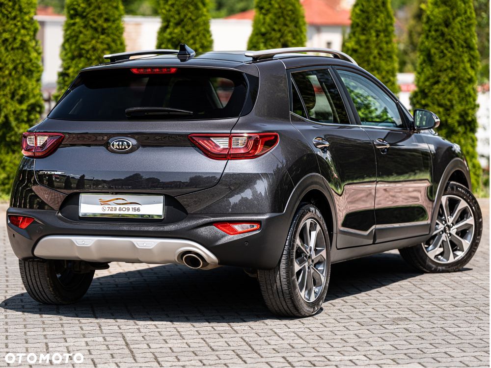 Kia Stonic 1.4 L - 5