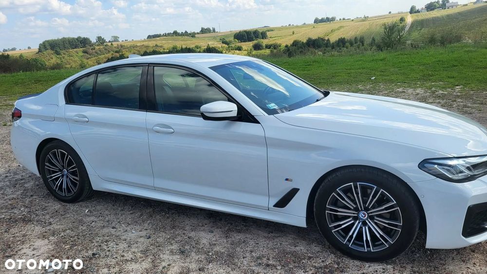 BMW Seria 5 520d mHEV M Sport sport - 5
