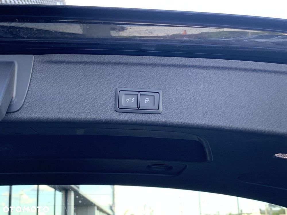 Audi A4 Allroad - 30
