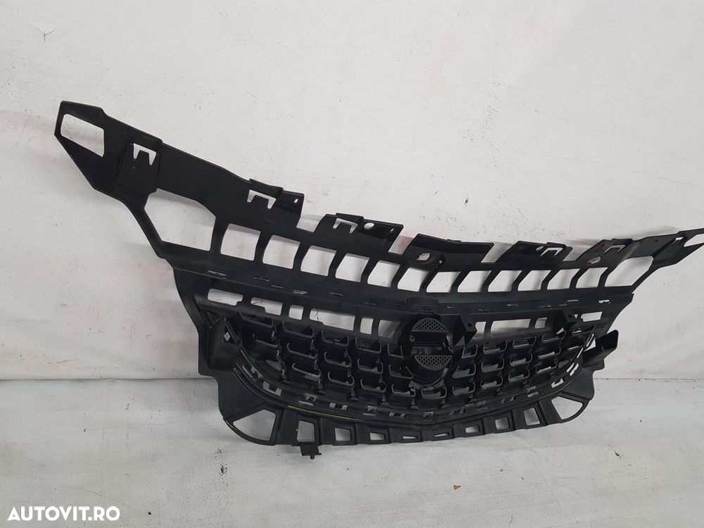 Grila radiator Opel Astra J dupa 2009 - 7