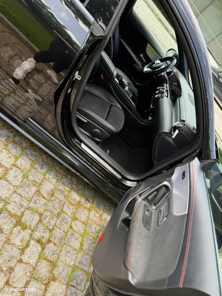 Mercedes-Benz CLA 200 d Shooting Brake AMG Line Aut. - 14