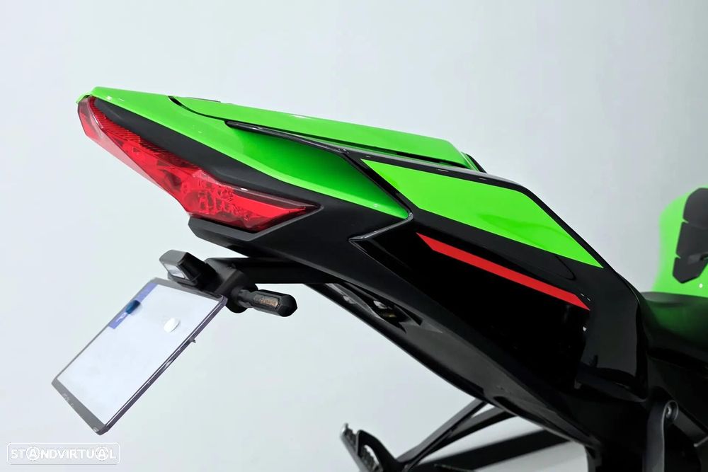 Kawasaki Ninja - 23