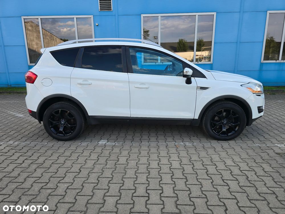 Ford Kuga 2.0 TDCi 4x4 Titanium - 9