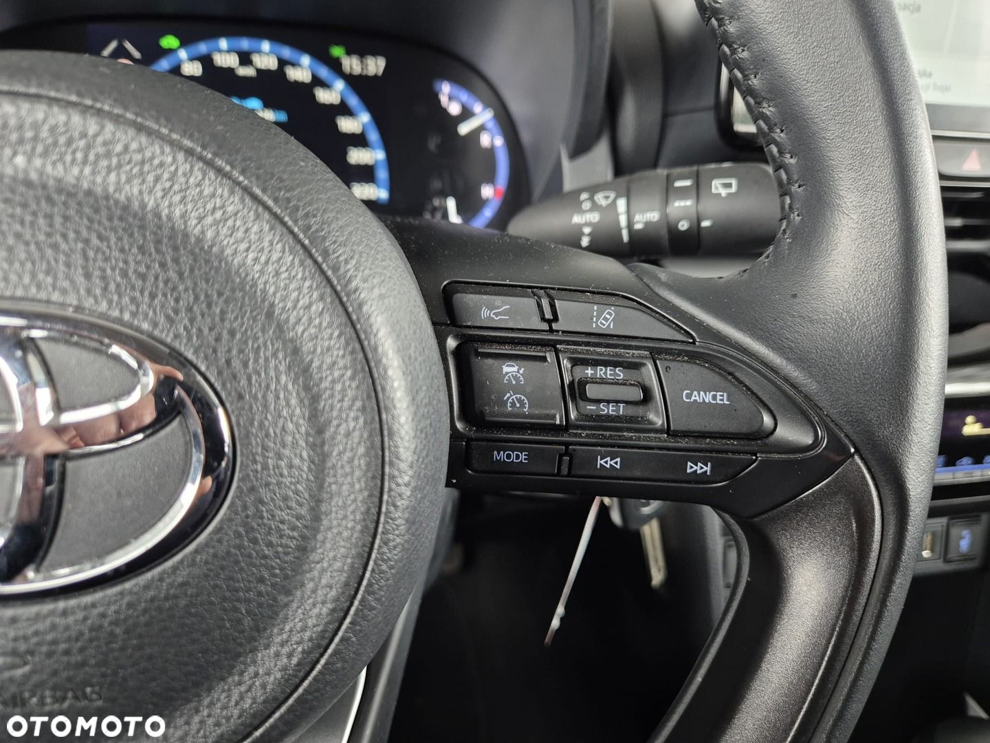 Toyota Yaris Cross - 19