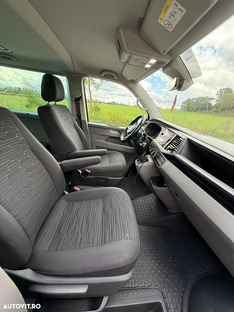 Volkswagen Caravelle - 13