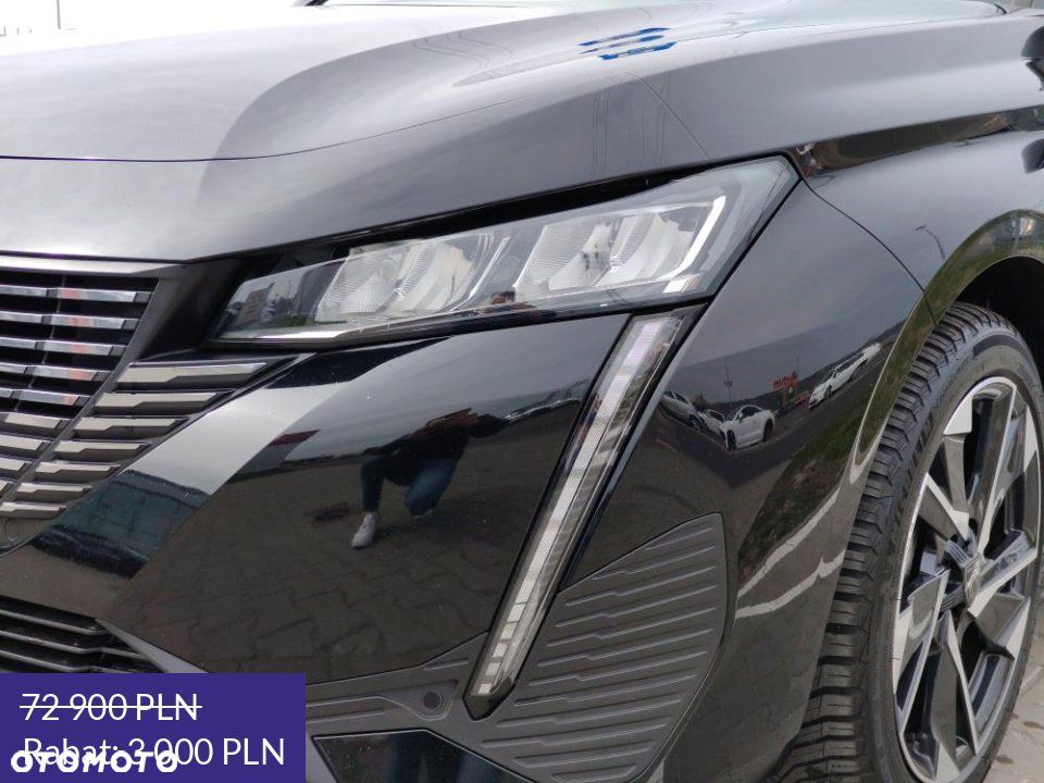Peugeot 308 - 8