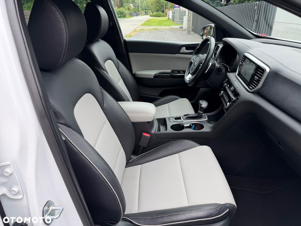 Kia Sportage 2,0 CRDI AWD GT Line - 12