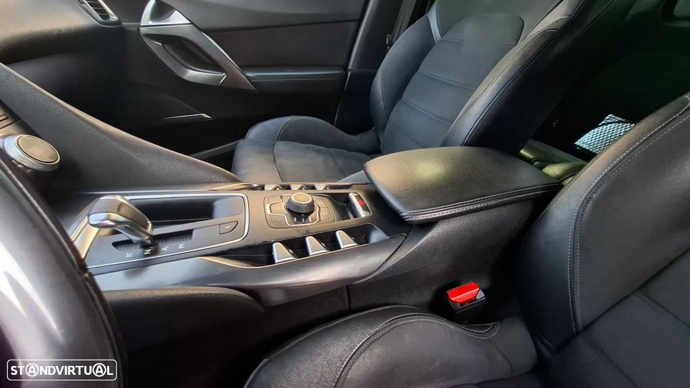 Citroën DS5 e-HDi 110 EGS6 SoChic - 24