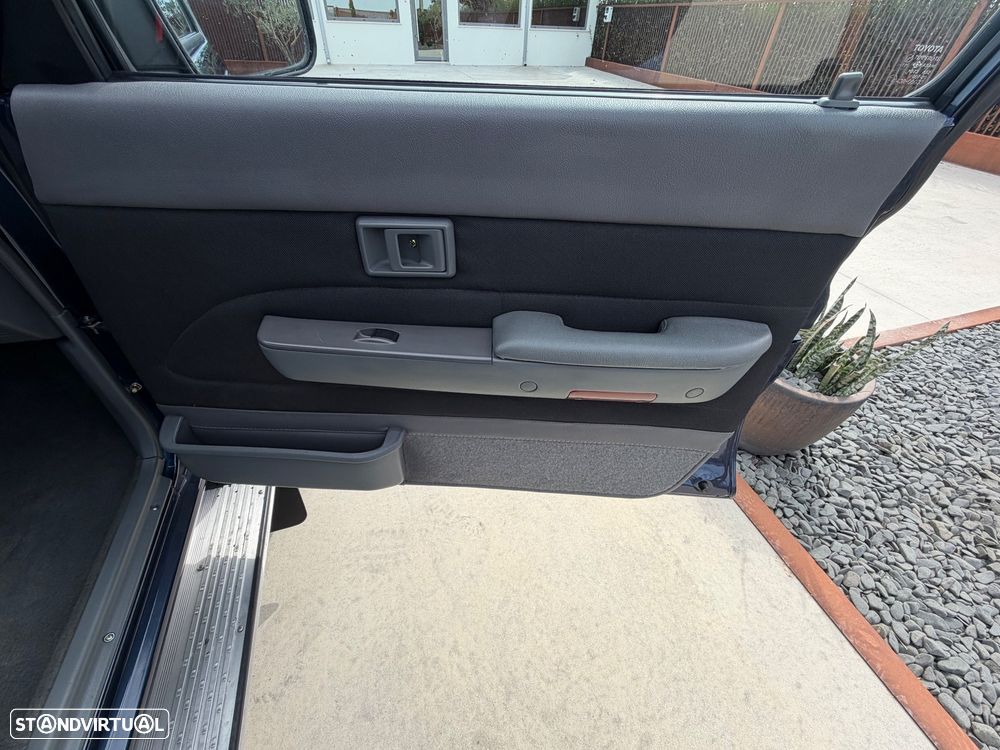 Toyota Hilux 2.4 D LN145LPT Cab Dupla - 44