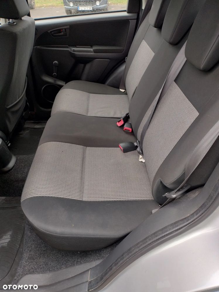 Fiat Sedici 1.6 16V 4x4 Dynamic - 3