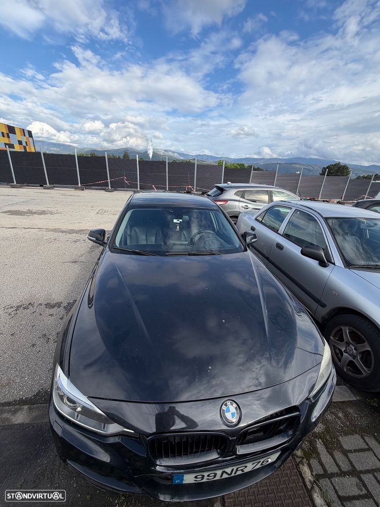 BMW 320 d Auto - 2