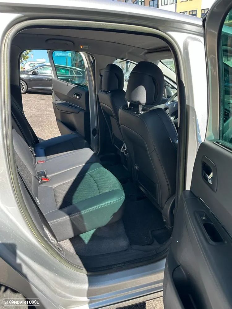 Peugeot 3008 1.6 HDi Allure - 8