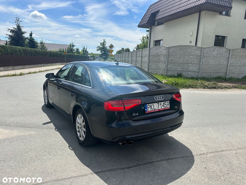 Audi A4 Limousine - 20