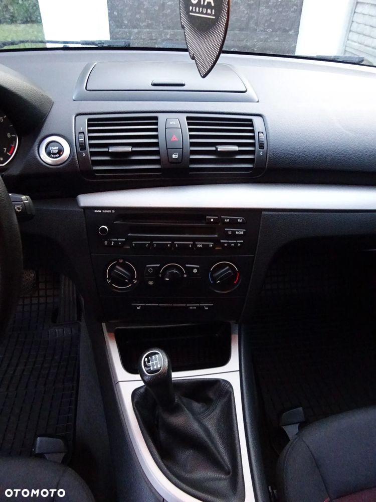 BMW Seria 1 - 10