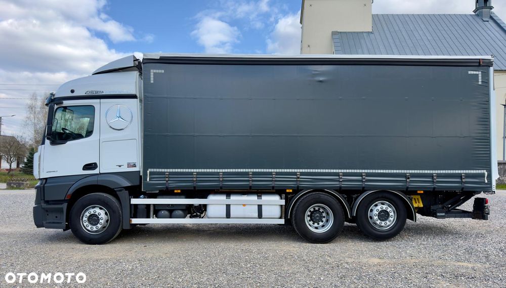 Mercedes-Benz ACTROS 2540 / 2545 / FIRANKA / ZSUWANY DACH / WINDA / / 3 OSIE / 14.5T ŁADOWNOŚĆ/ BURTO - FIRANKA / 18 EUROPALET / AUTOMAT / Z NIEMIEC / 2018 / E6 / - 11