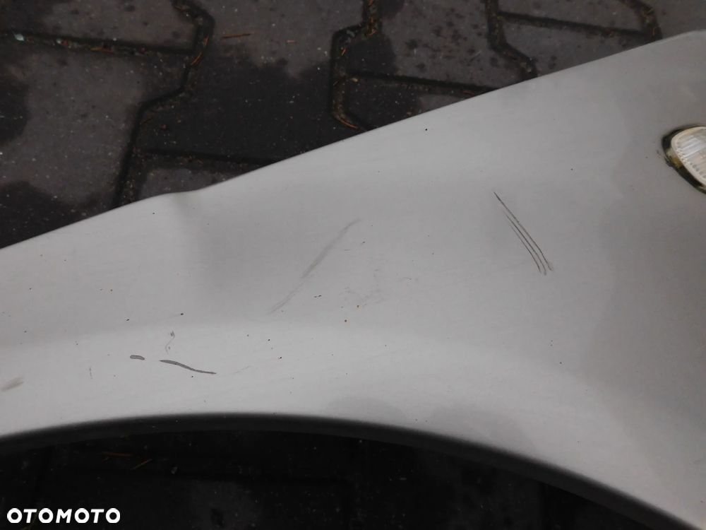 błotnik prawy przód SKODA FABIA I 01-10 - 6