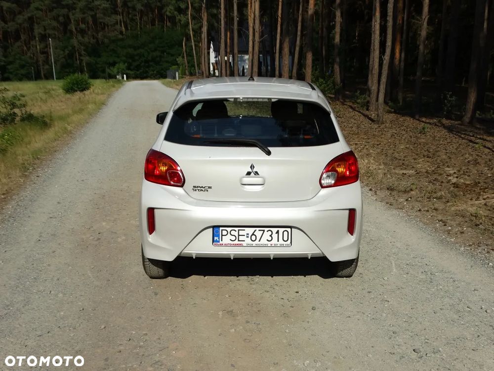 Mitsubishi Space Star - 8