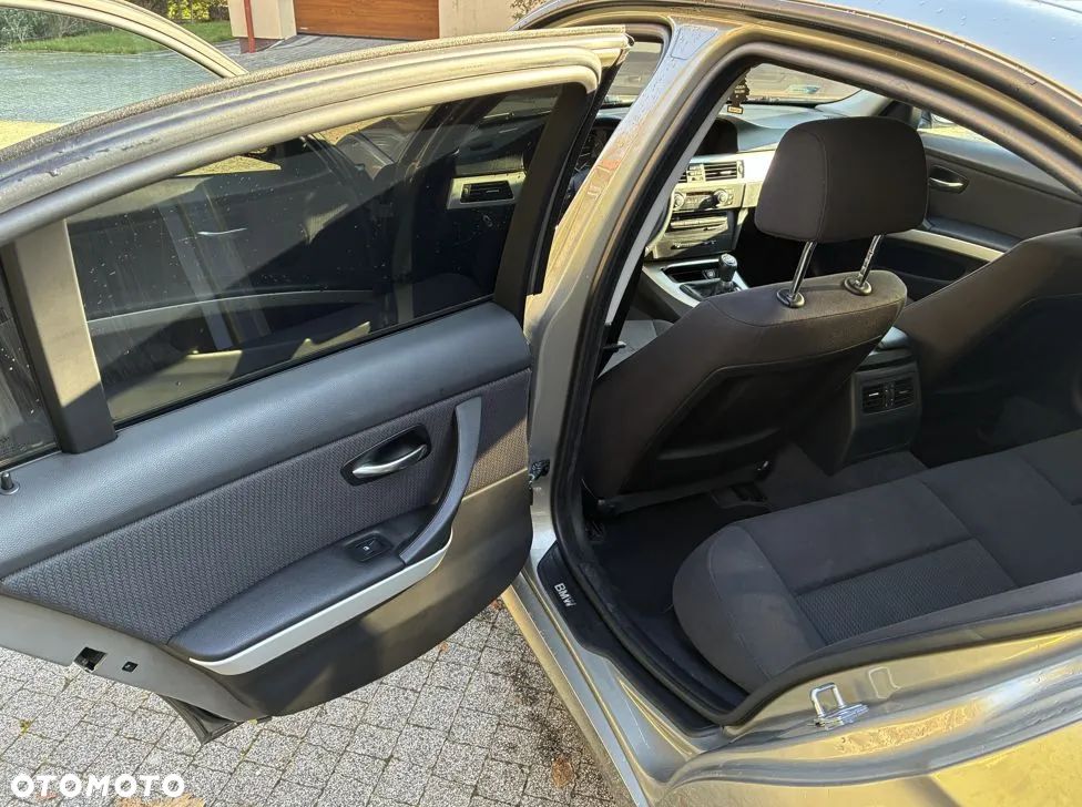 BMW Seria 3 - 8