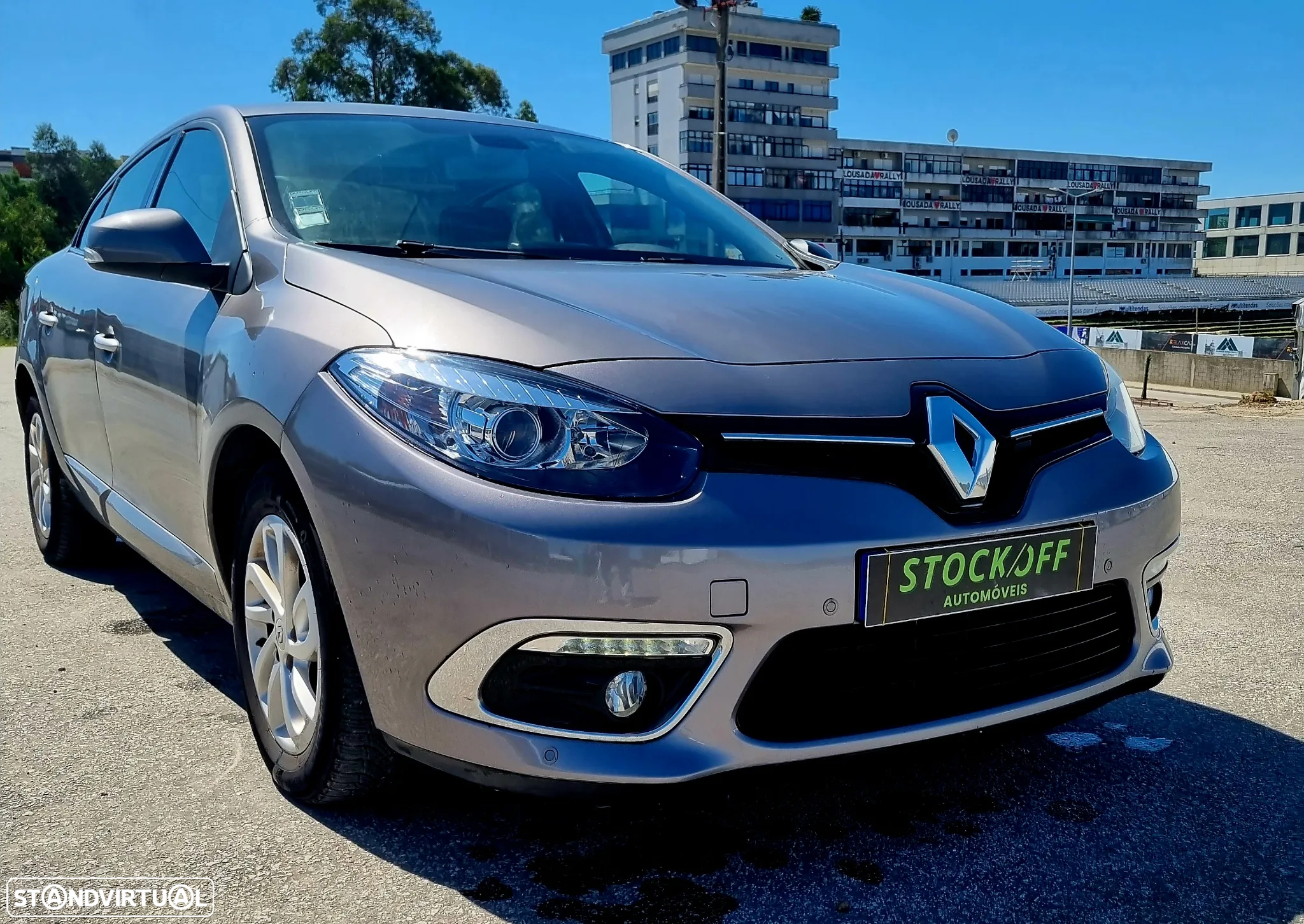 Renault Fluence 1.5 dCi Exclusive - 4