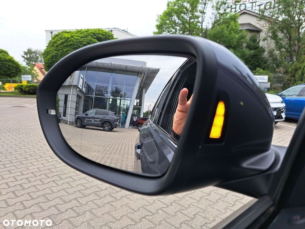 Volkswagen T-Cross - 38