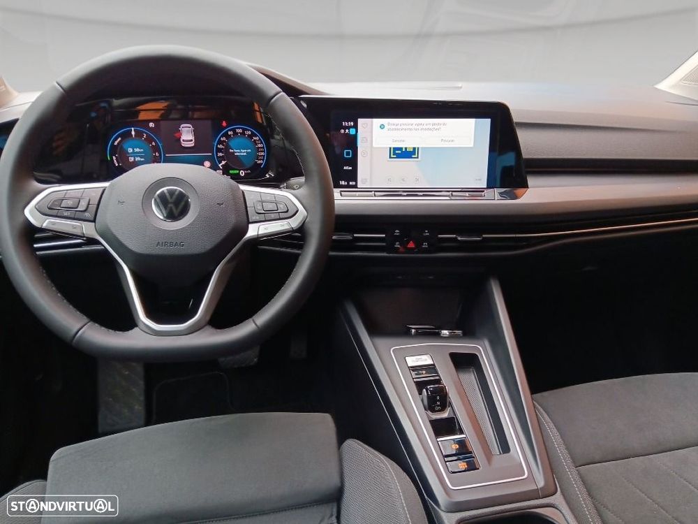 VW Golf 1.4 TSI e-Hybrid DSG - 17