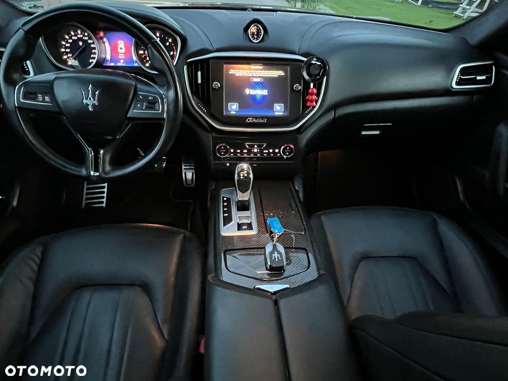 Maserati Ghibli Diesel - 18