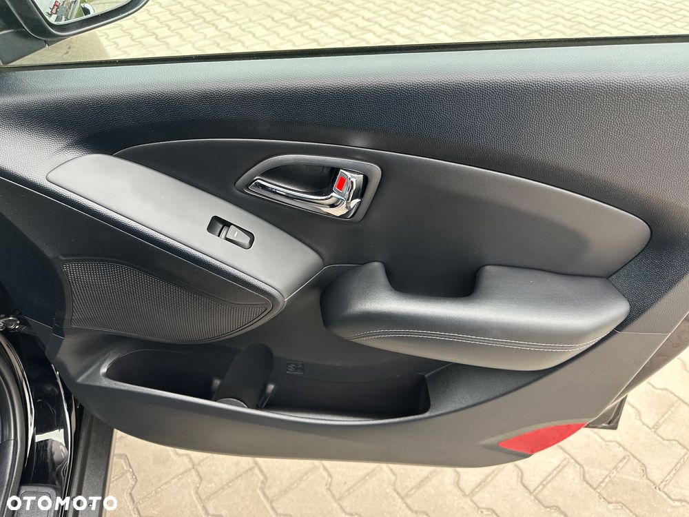 Hyundai ix35 2.0 CRDi Premium 4WD - 23