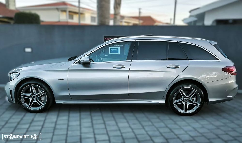 Mercedes-Benz C 300 de AMG Line - 12