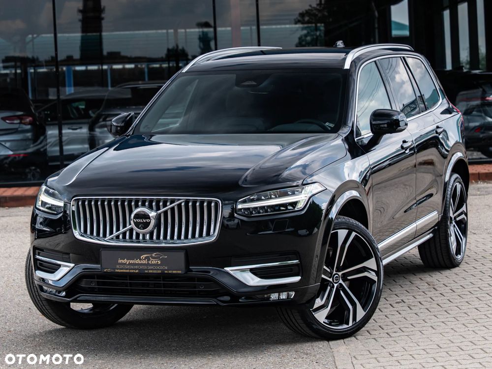 Volvo XC 90 B5 D AWD Ultimate Bright - 2