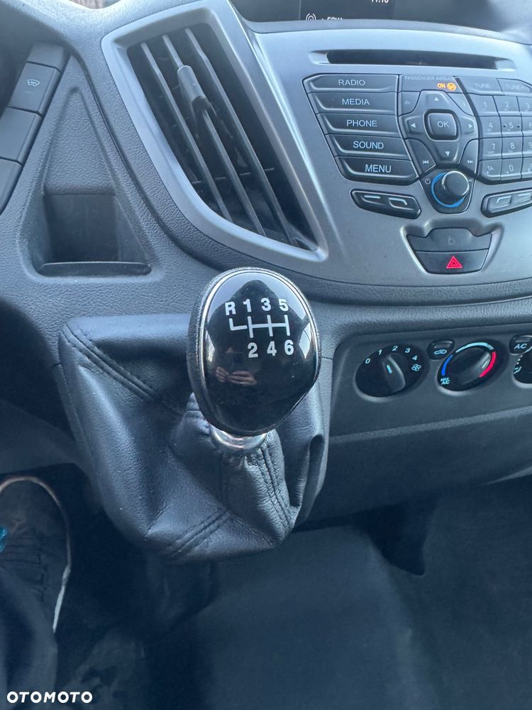 Ford Transit - 8