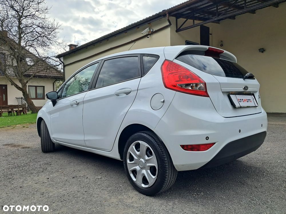 Ford Fiesta 1.25 Champions Edition - 3