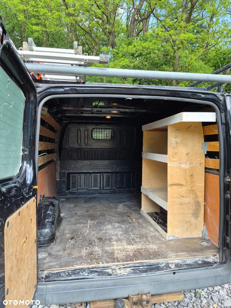 Ford Transit - 13