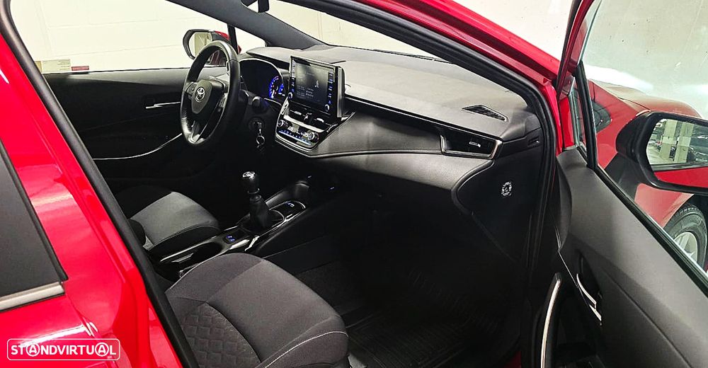 Toyota Corolla 1.2T Active - 6