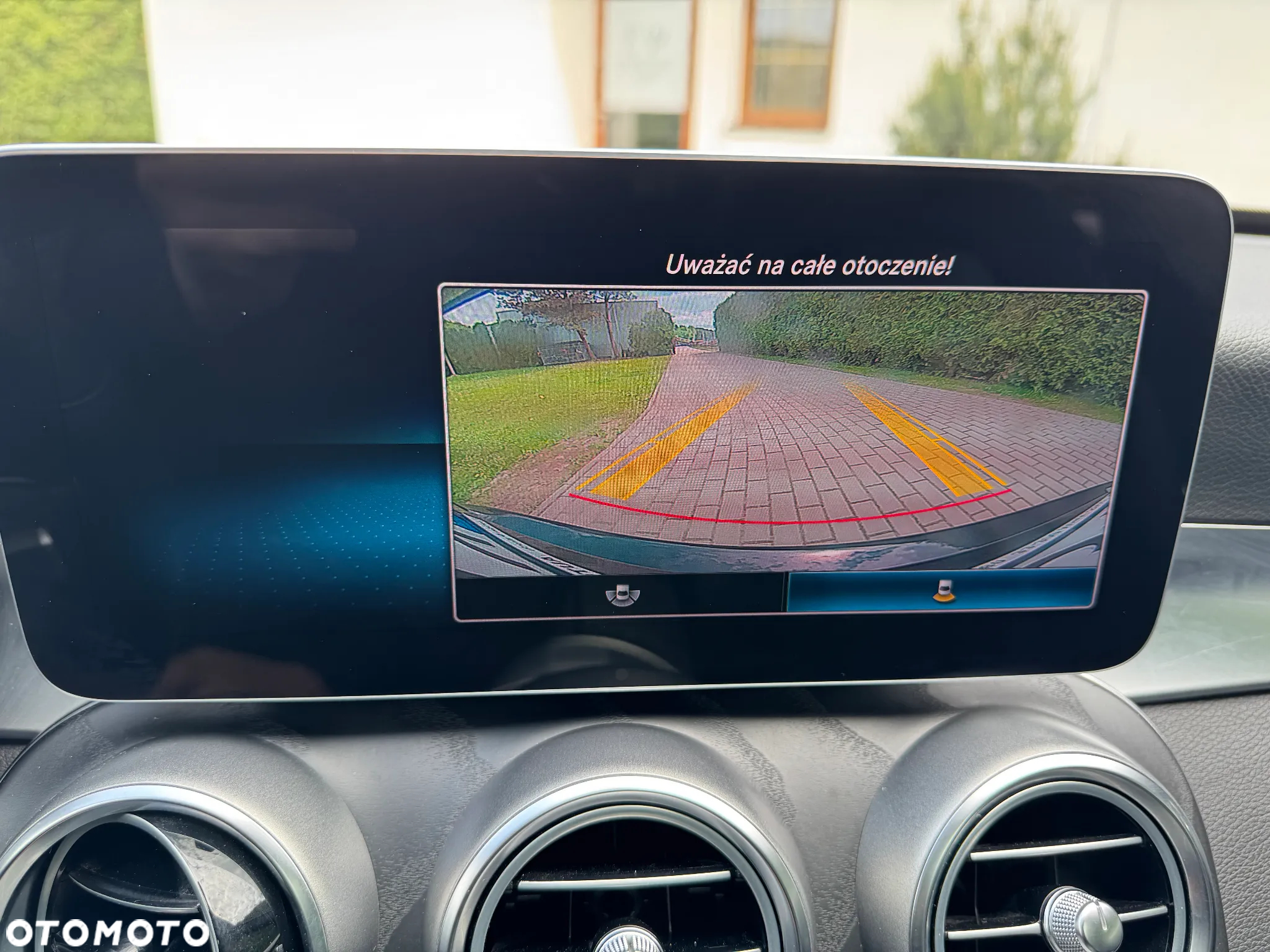 Mercedes-Benz Klasa C 300 4Matic T 9G-TRONIC - 29
