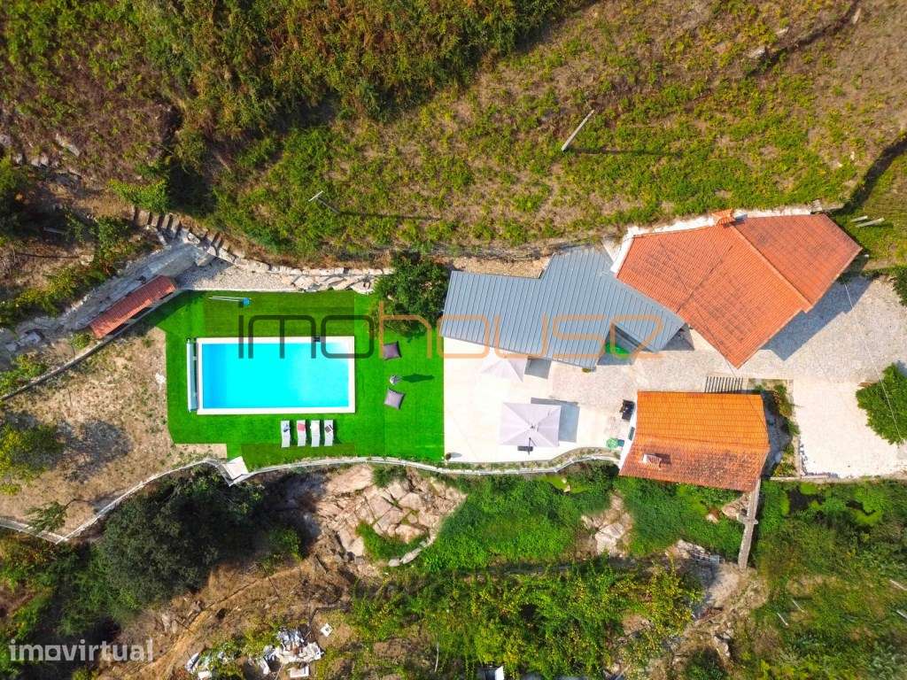 Quinta com Casa Remodelada e Antigo Moinho de Água Junto a Ribeiro - Grande imagem: 4/36
