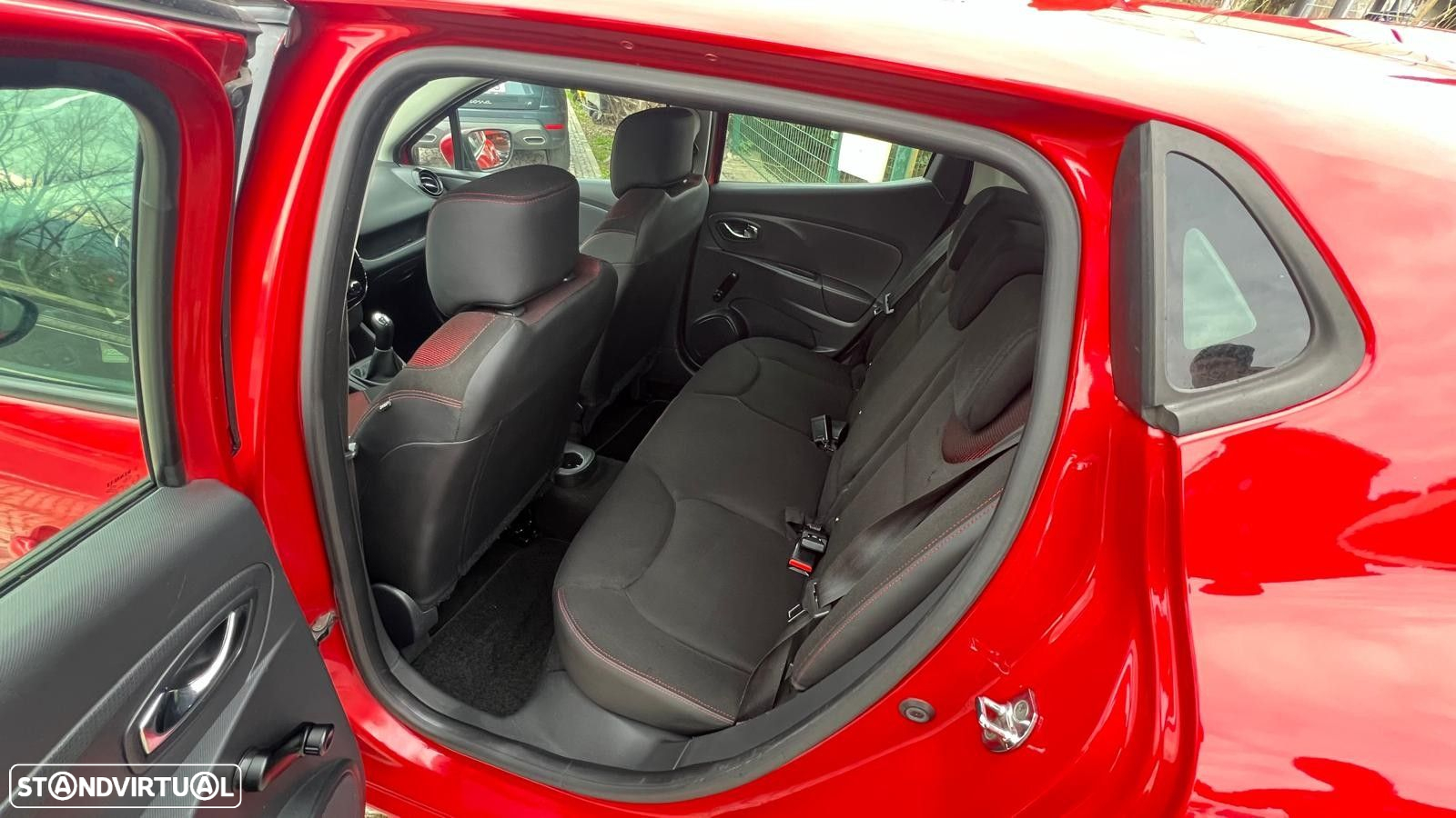 Renault Clio 1.5 dCi Confort - 8