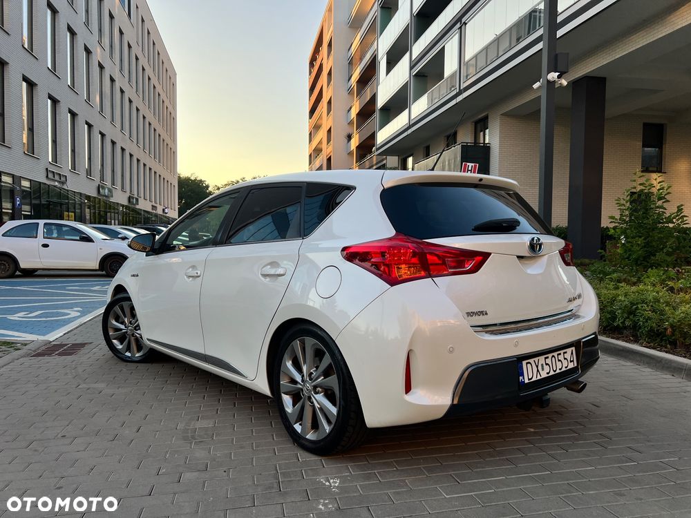 Toyota Auris - 16