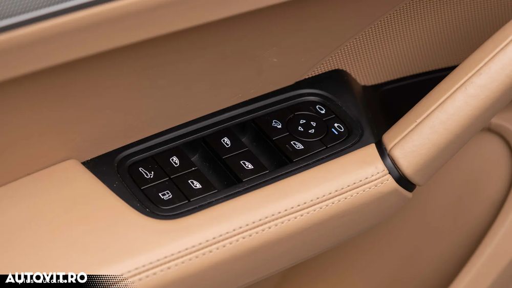 Porsche Cayenne E-Hybrid - 27