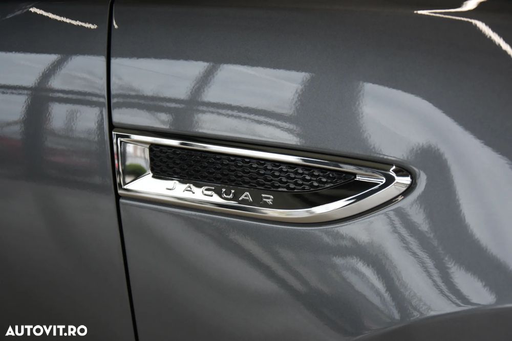 Jaguar E-Pace D150 AWD S - 17