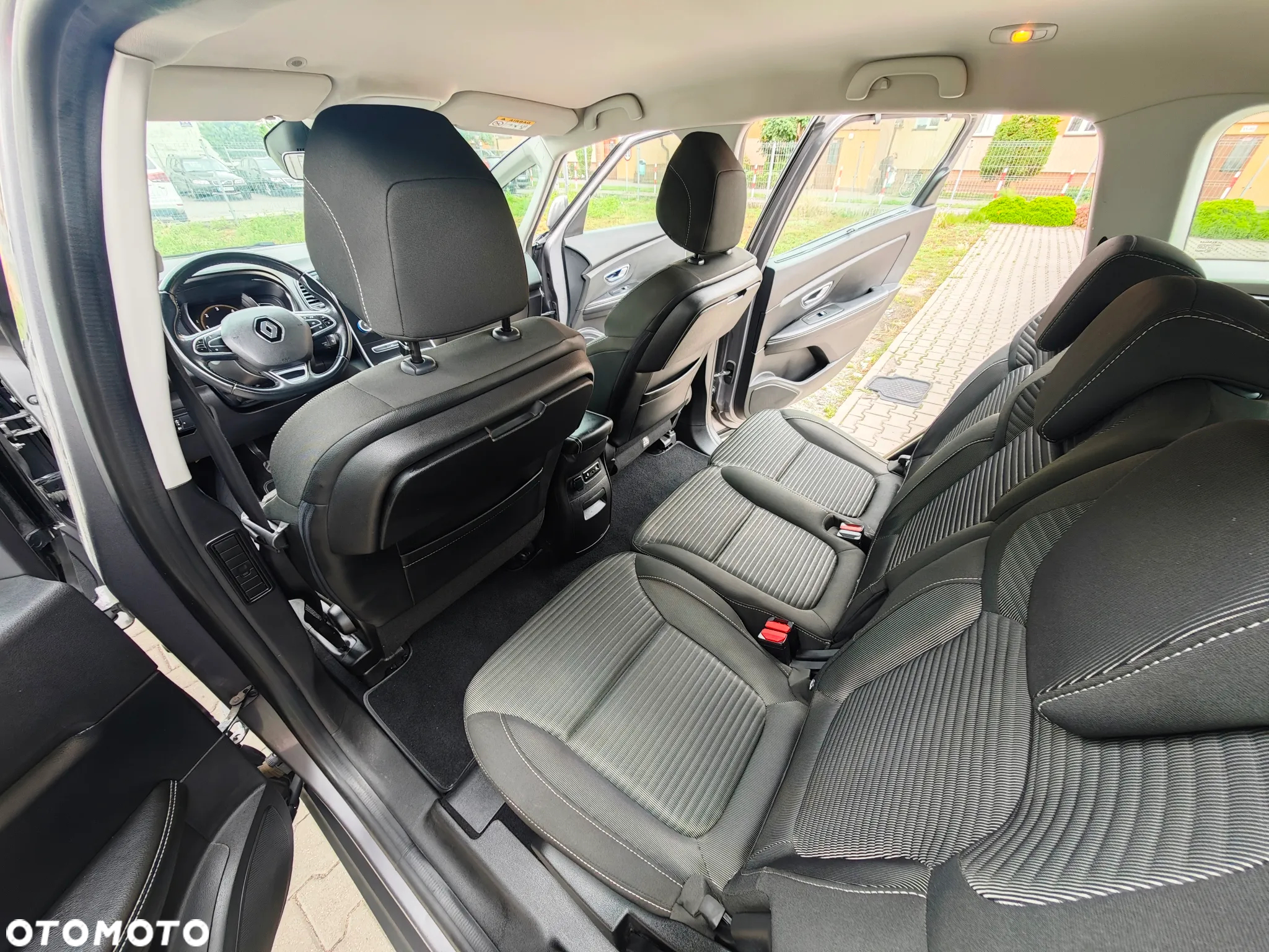 Renault Scenic - 13