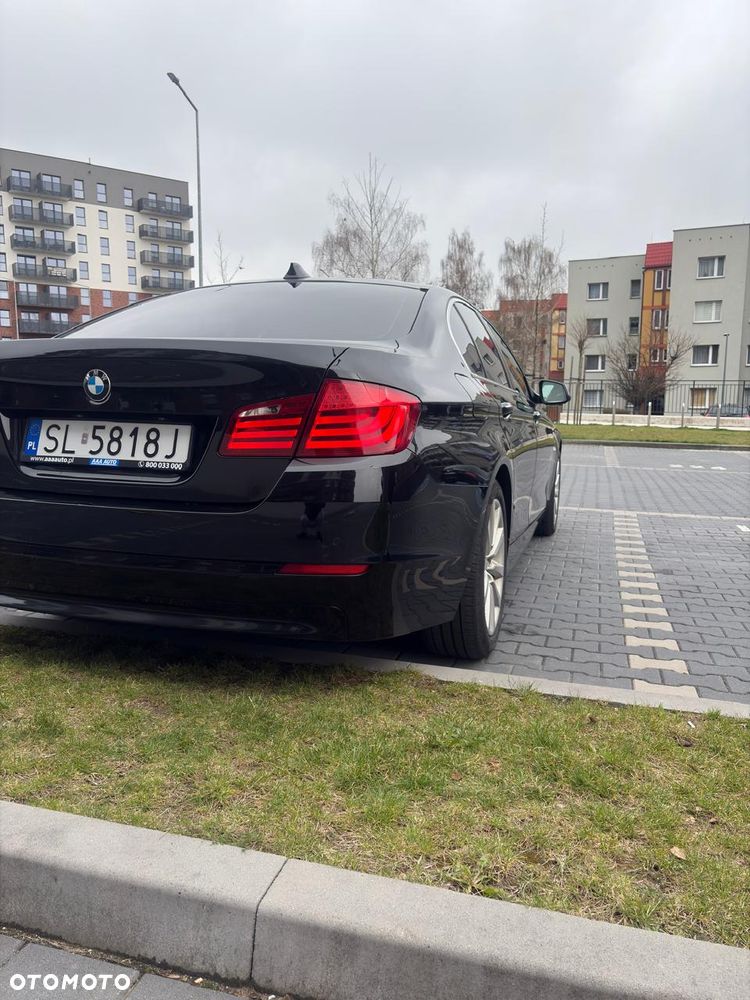 BMW Seria 5 520d - 15