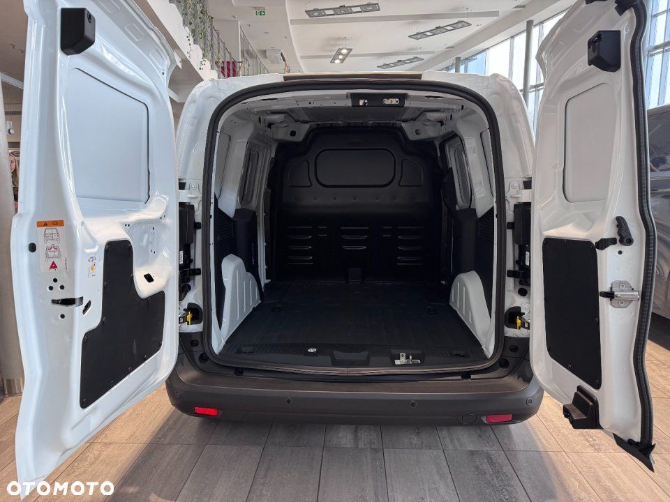Ford Transit Courier - 6