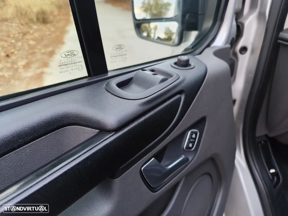Ford Transit Custom 300 L1H1 - 10