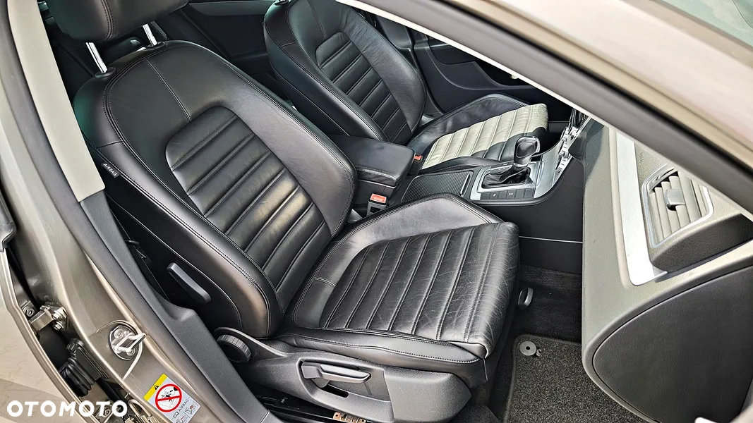 Volkswagen Passat 1.4 TSI BMT Comfortline DSG - 26
