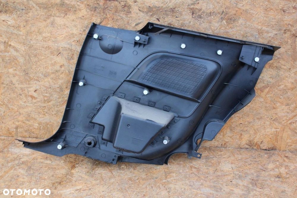 Boczek tapicerka drzwi FORD FIESTA MK6 LEWY TYŁ czarny 3D 2S51B31013 - 2