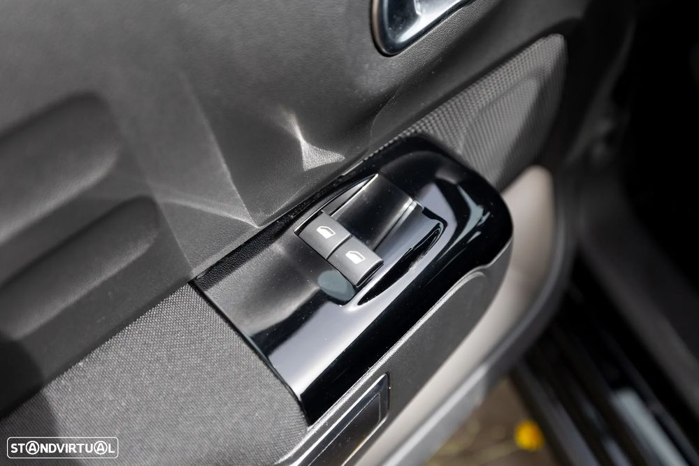 Citroën C3 1.2 PureTech Shine - 7