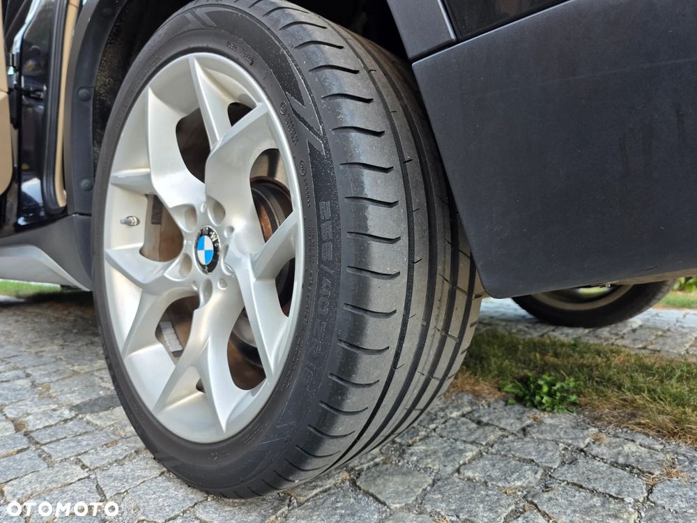 BMW X1 sDrive18d xLine - 10